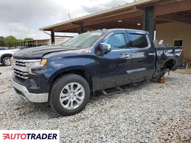 Chevrolet Silverado 2023 3