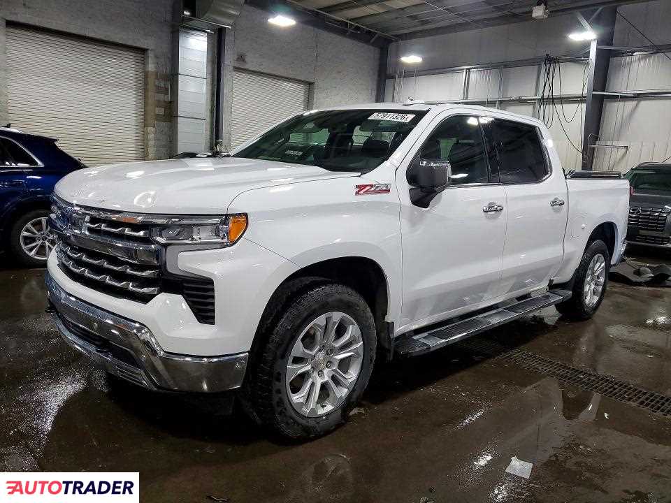 Chevrolet Silverado 2022 5