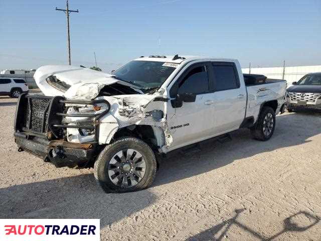 Chevrolet Silverado 2022 6