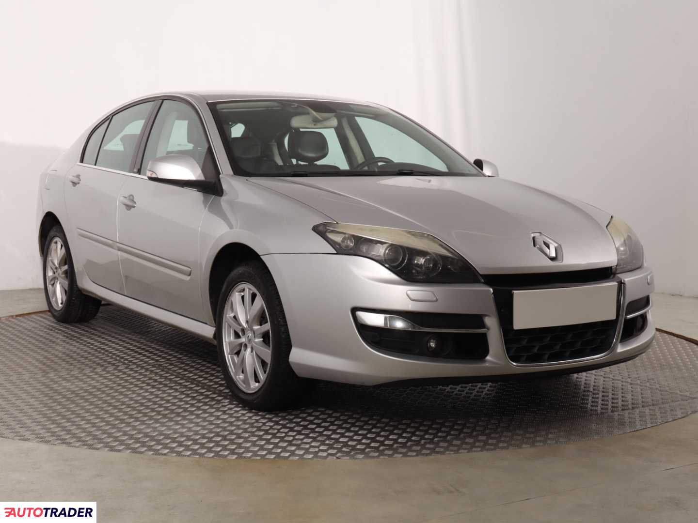 Renault Laguna 2010 2.0 147 KM