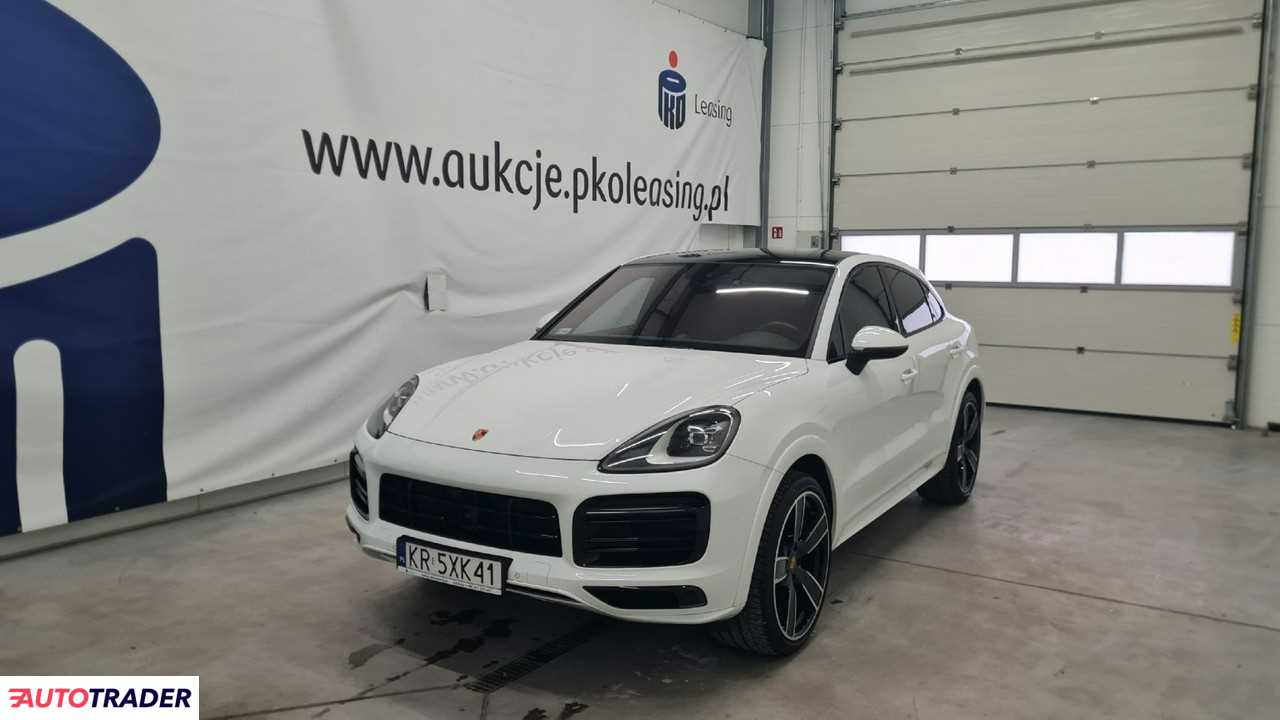 Porsche Cayenne 2021 3.0 340 KM