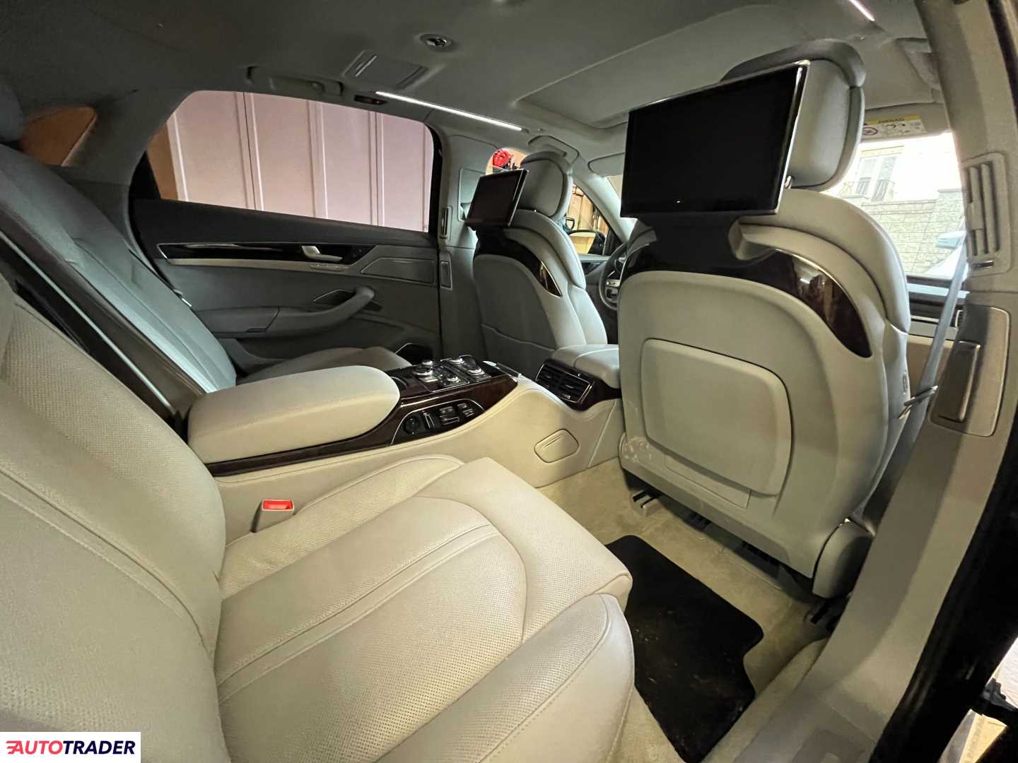 Audi A8 2014 4.0 320 KM Audi A8 2014 4.0 320 KM