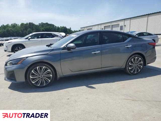 Nissan Altima 2023 2