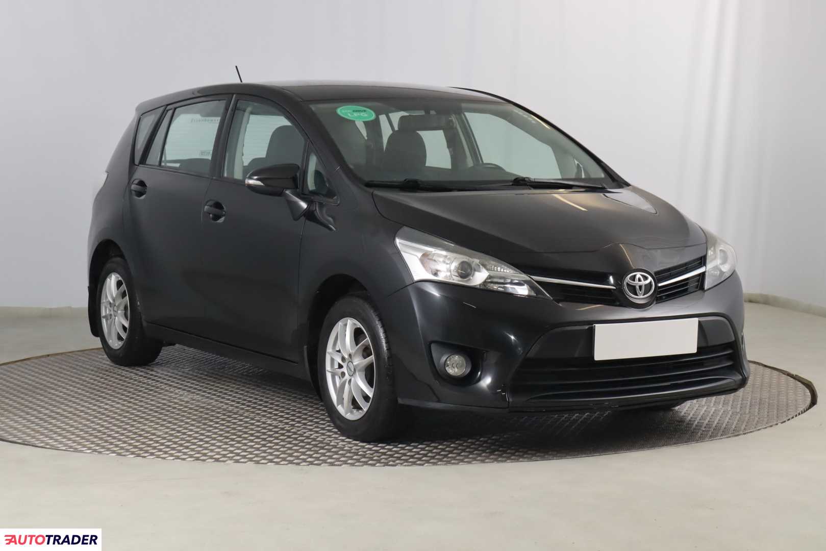 Toyota Verso 2014 1.6 130 KM Toyota Verso 2014 1.6 130 KM
