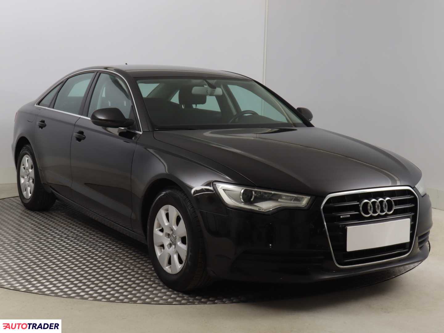 Audi A6 2013 2.8 201 KM