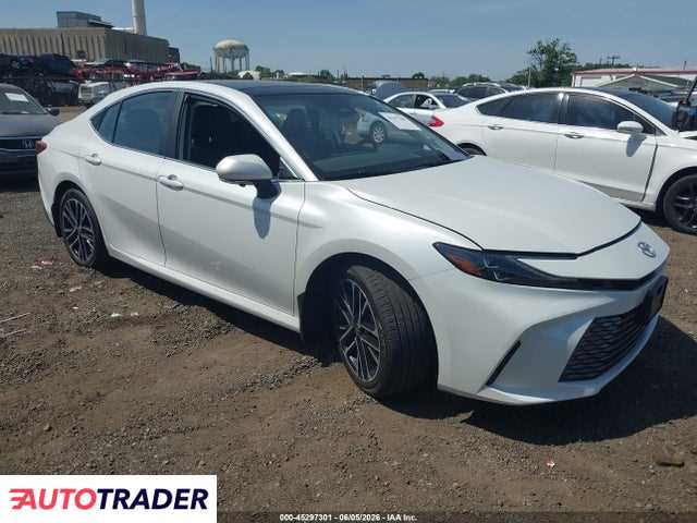Toyota Camry 2025 2