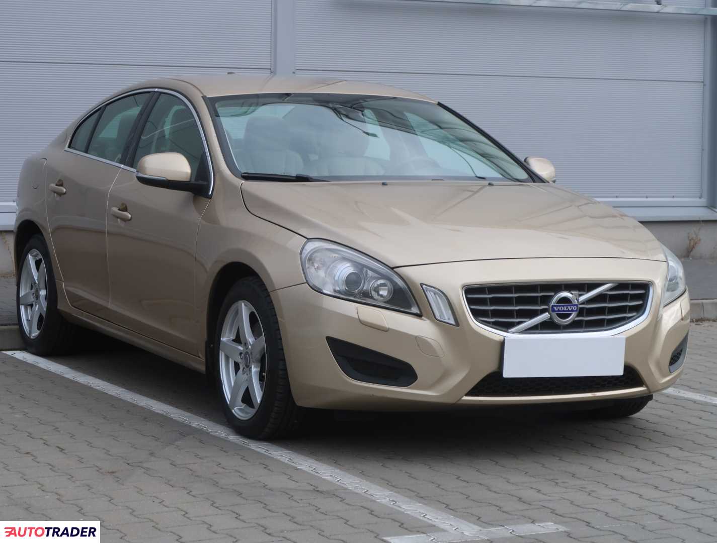 Volvo S60 2011 2.0 160 KM