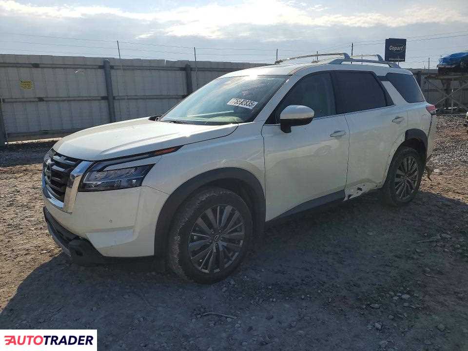 Nissan Pathfinder 2024 3