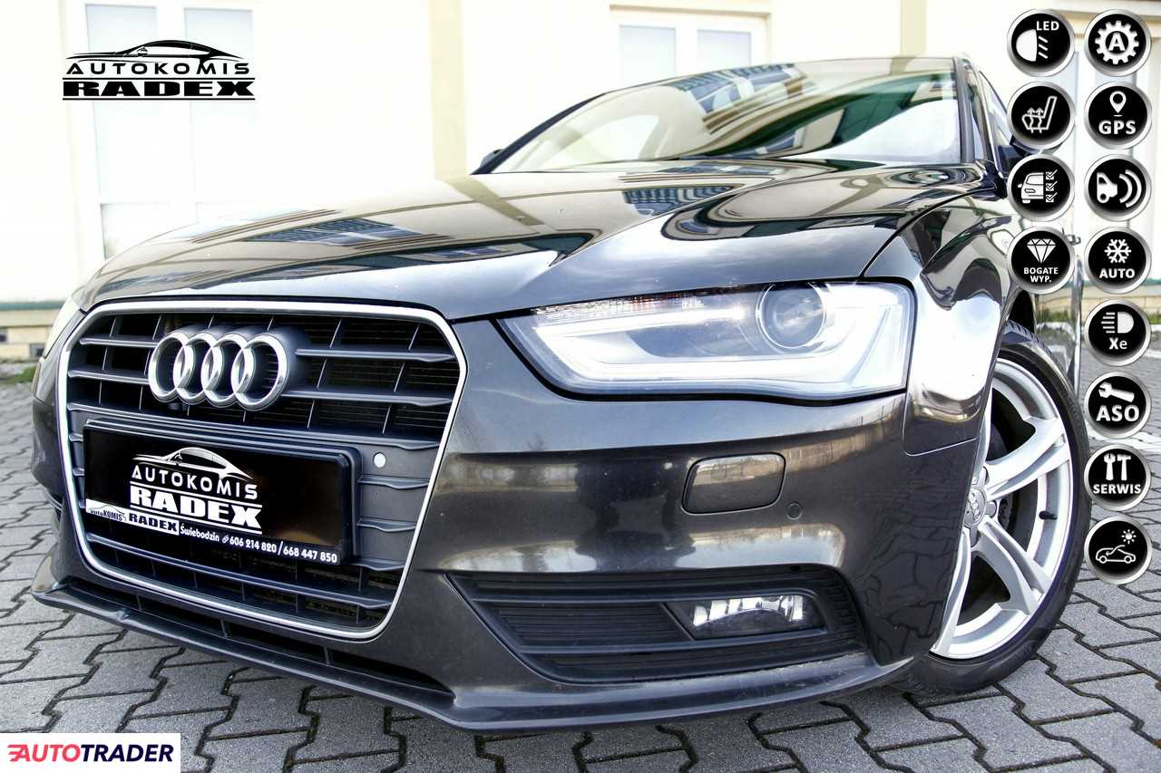 Audi A4 2013 3.0 204 KM