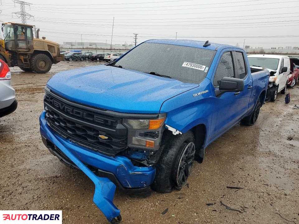Chevrolet Silverado 2022 2