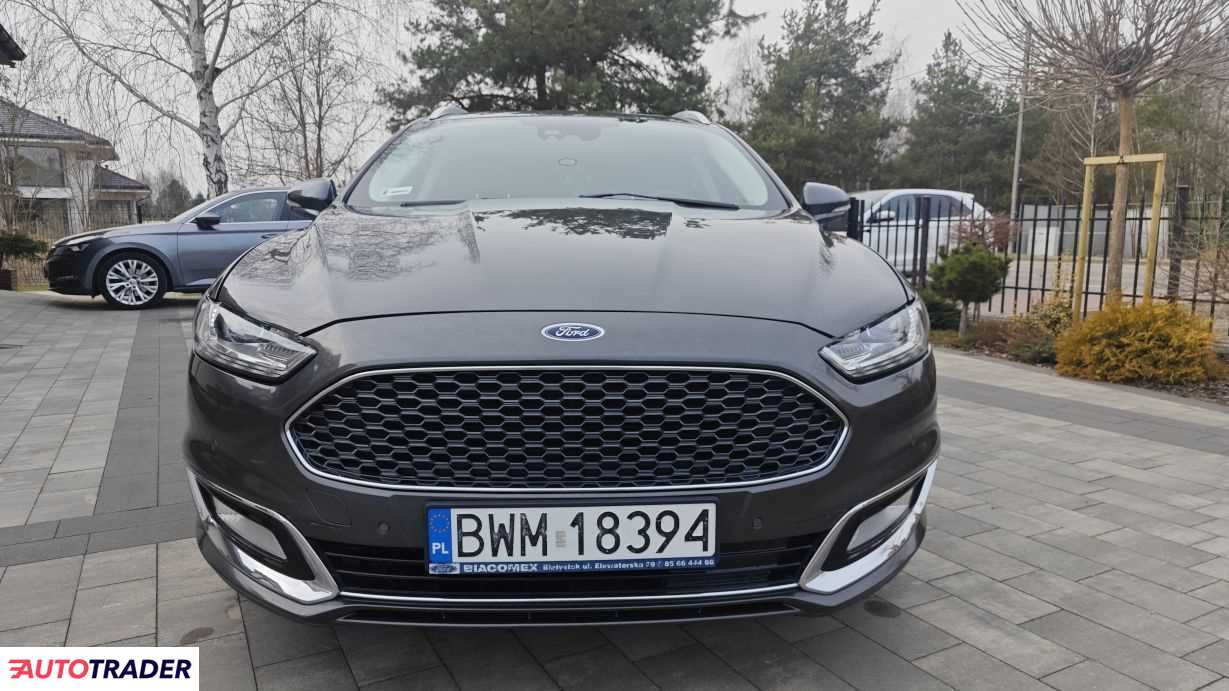 Ford Mondeo 2015 2 210 KM Ford Mondeo 2015 2 210 KM