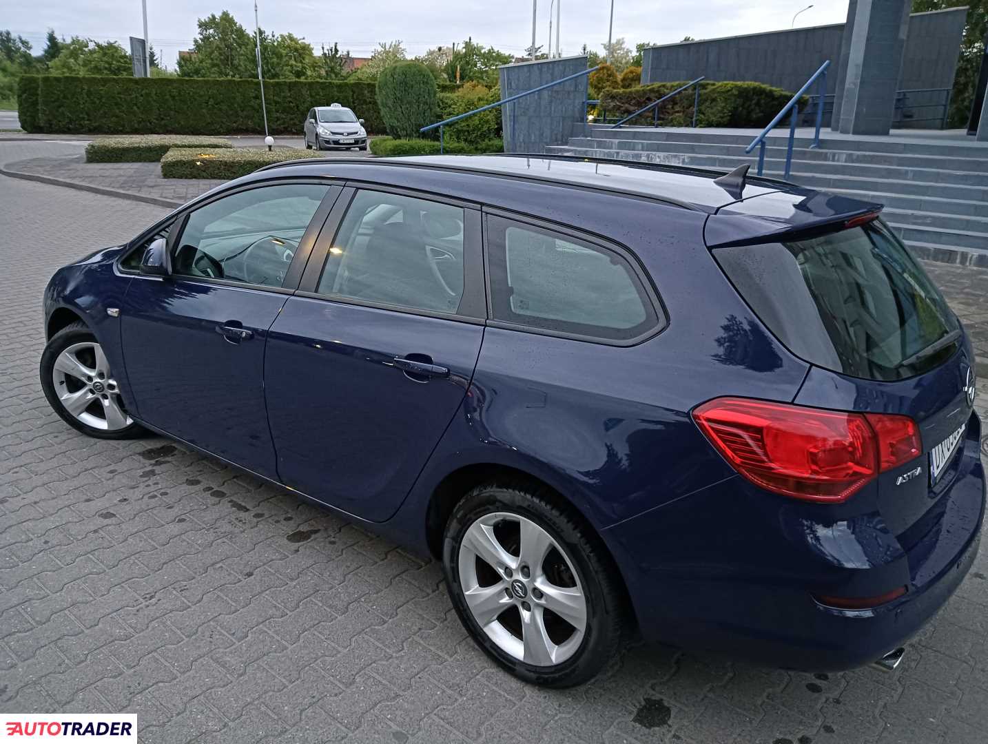 Opel Astra 2010 2.0 118 KM