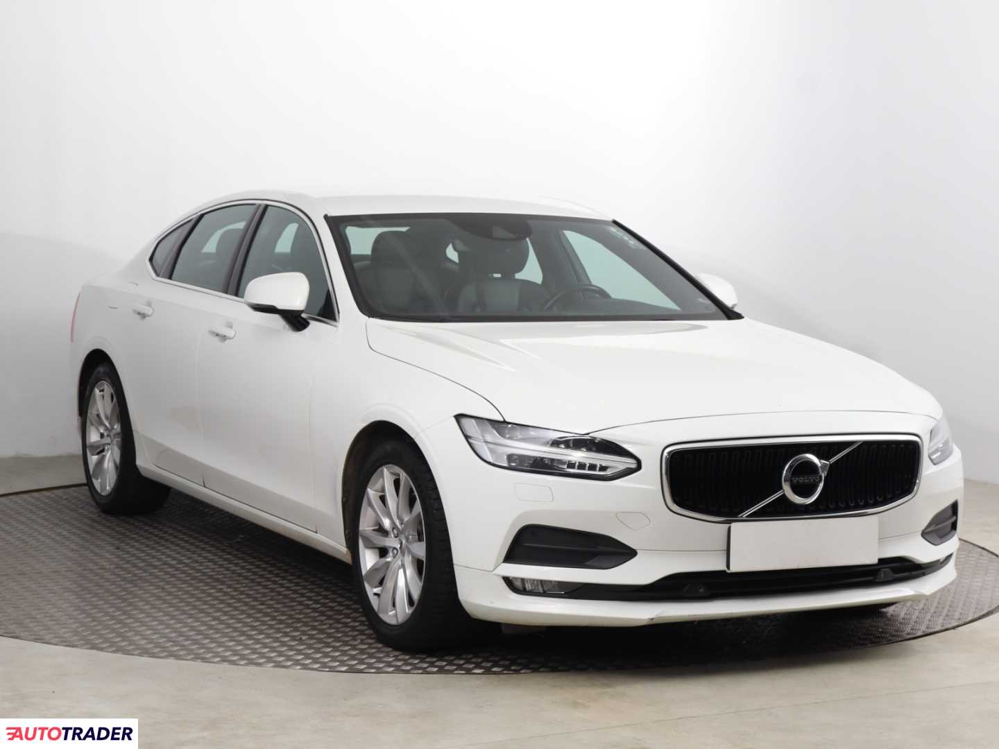 Volvo S90 2018 2.0 187 KM Volvo S90 2018 2.0 187 KM