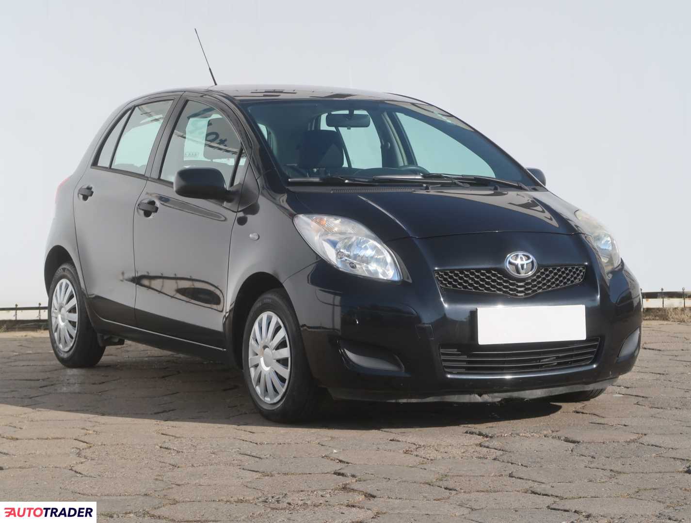 Toyota Yaris 2011 1.0 68 KM