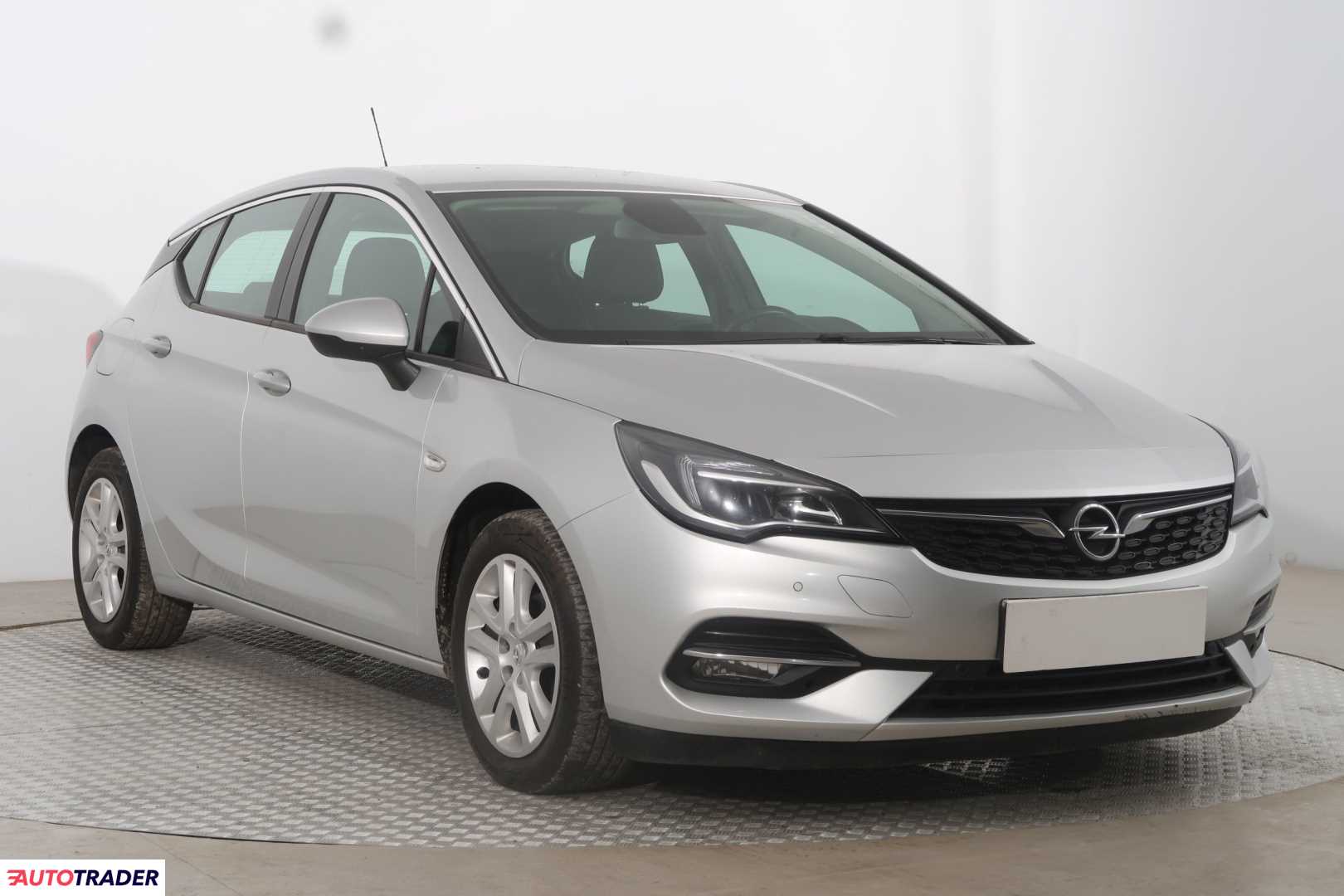 Opel Astra 2019 1.2 128 KM