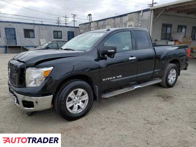 Nissan Titan 5.0 benzyna 2019r. (LOS ANGELES)