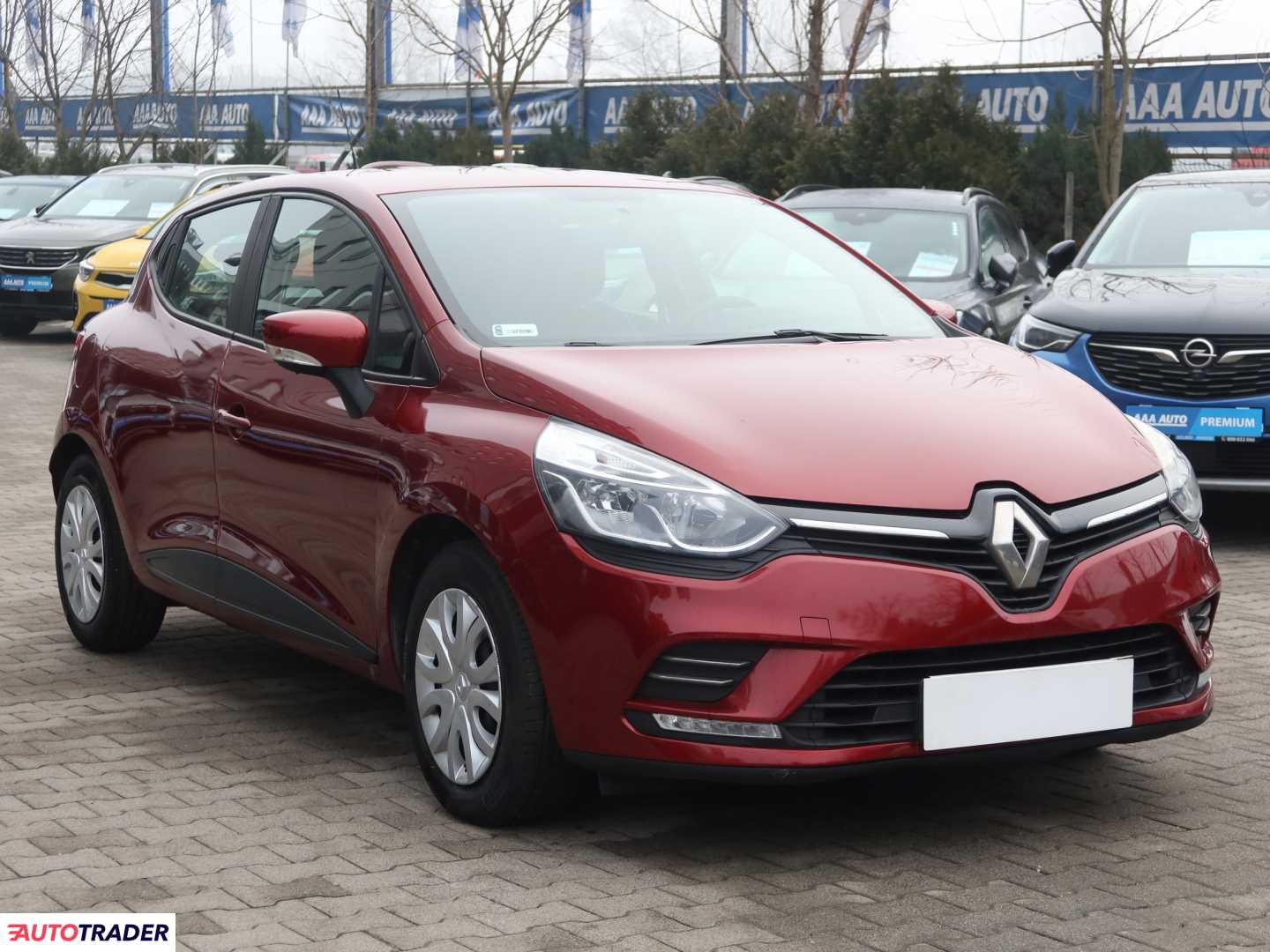 Renault Clio 2016 0.9 88 KM