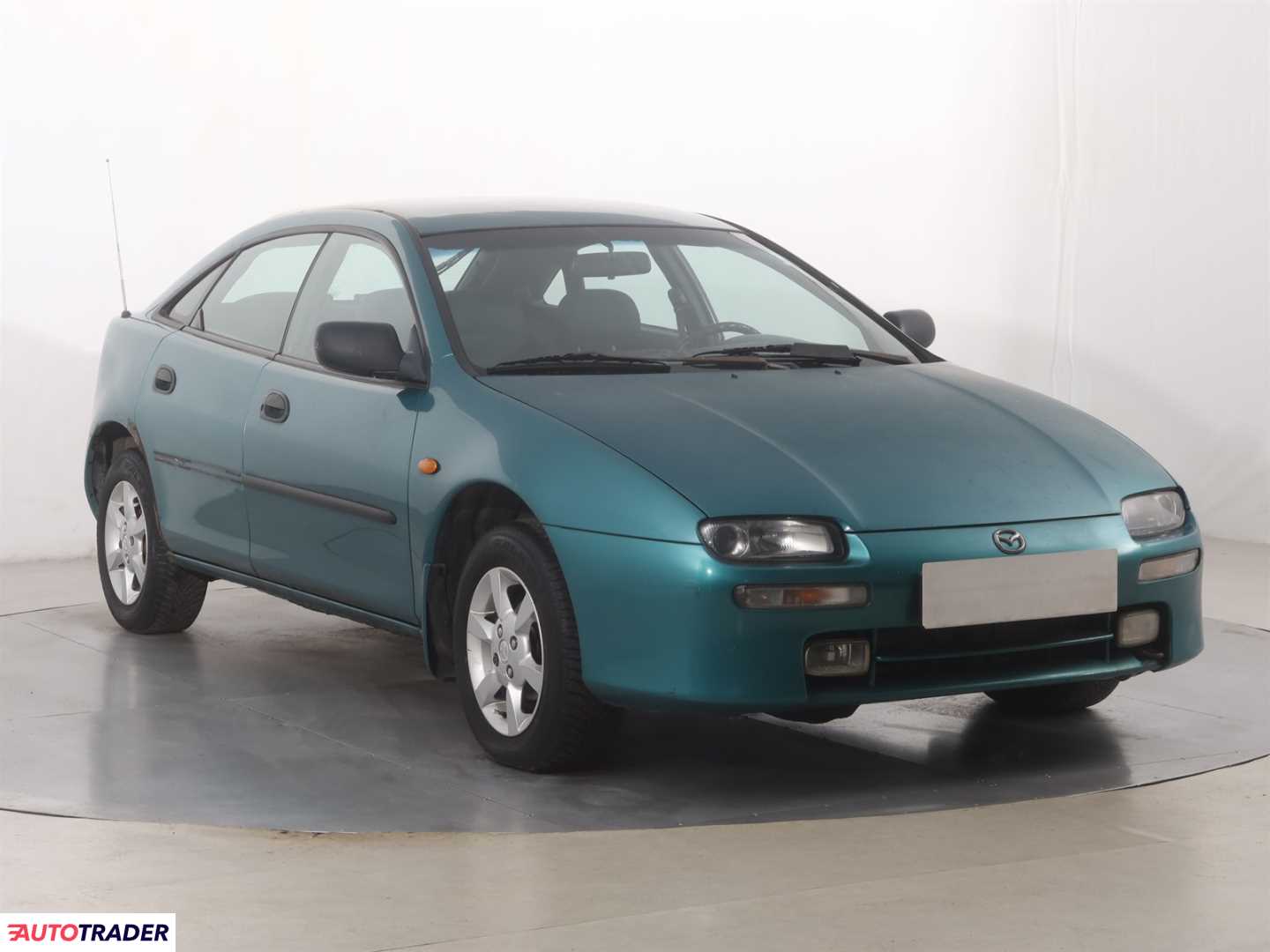 Mazda 323 1998 1.5 87 KM