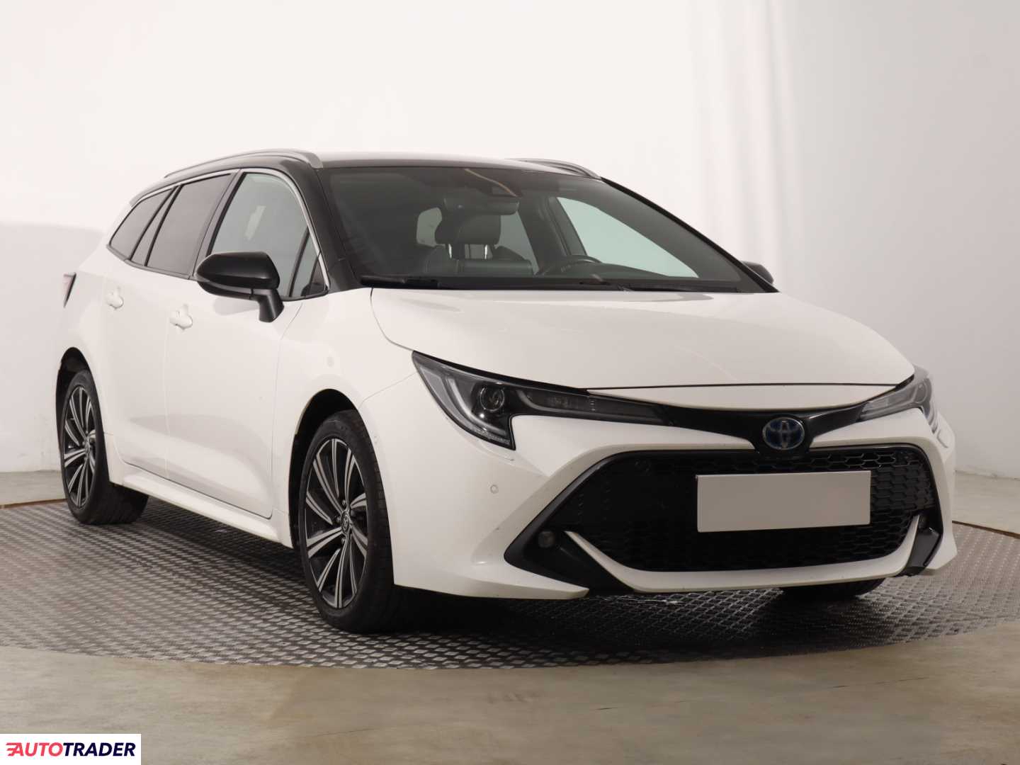 Toyota Corolla 2022 1.8 120 KM