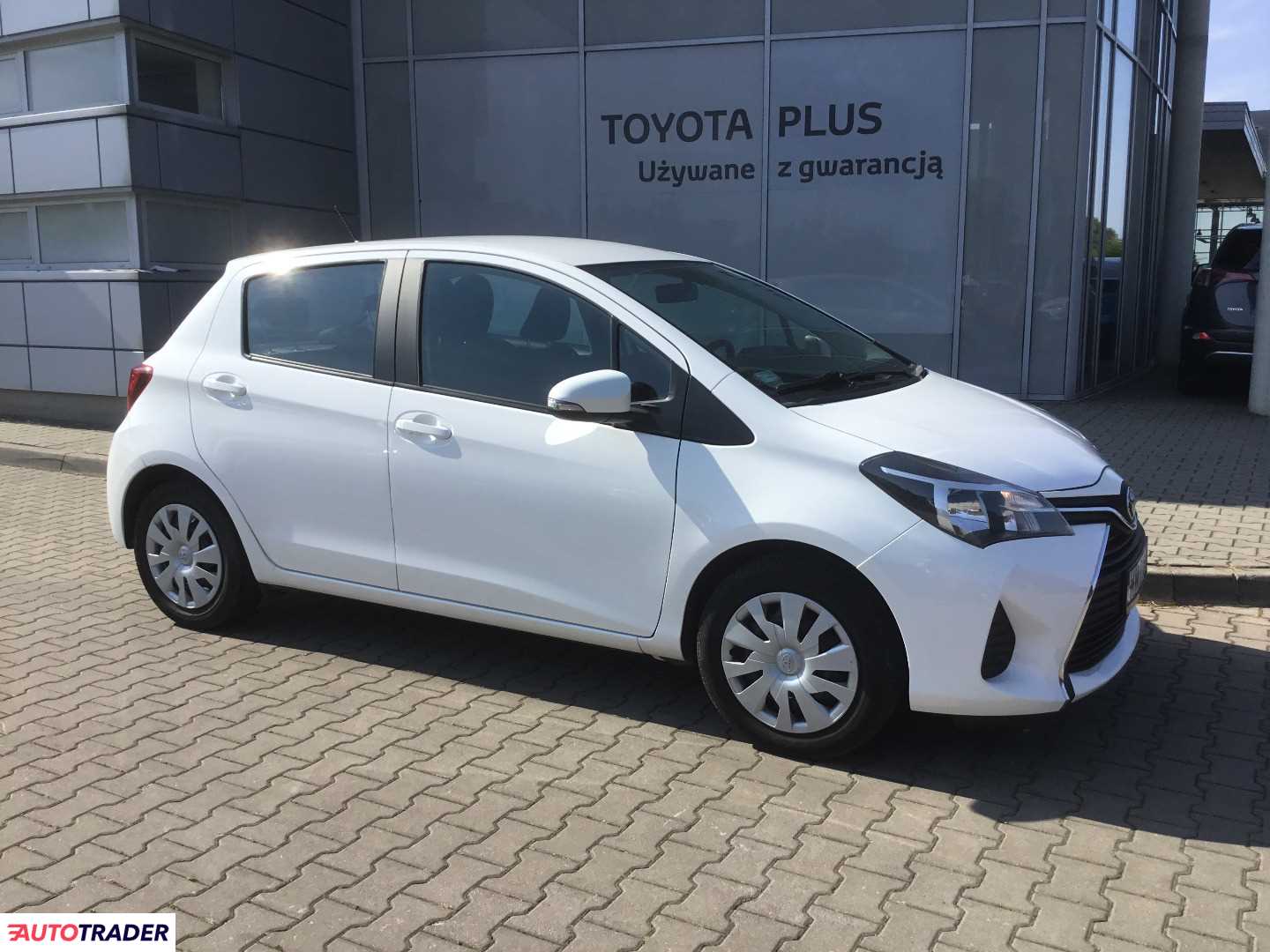 Toyota Yaris 2016 1.0 69 KM Toyota Yaris 2016 1.0 69 KM