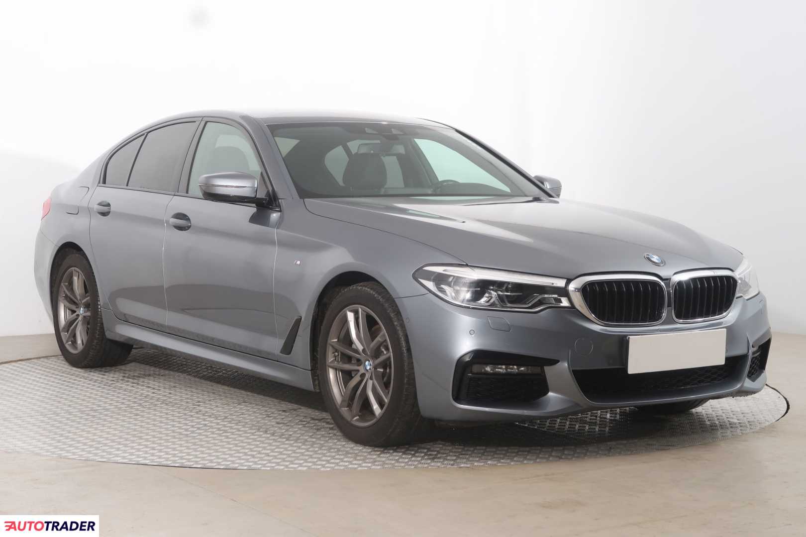 BMW 520 2019 2.0 187 KM