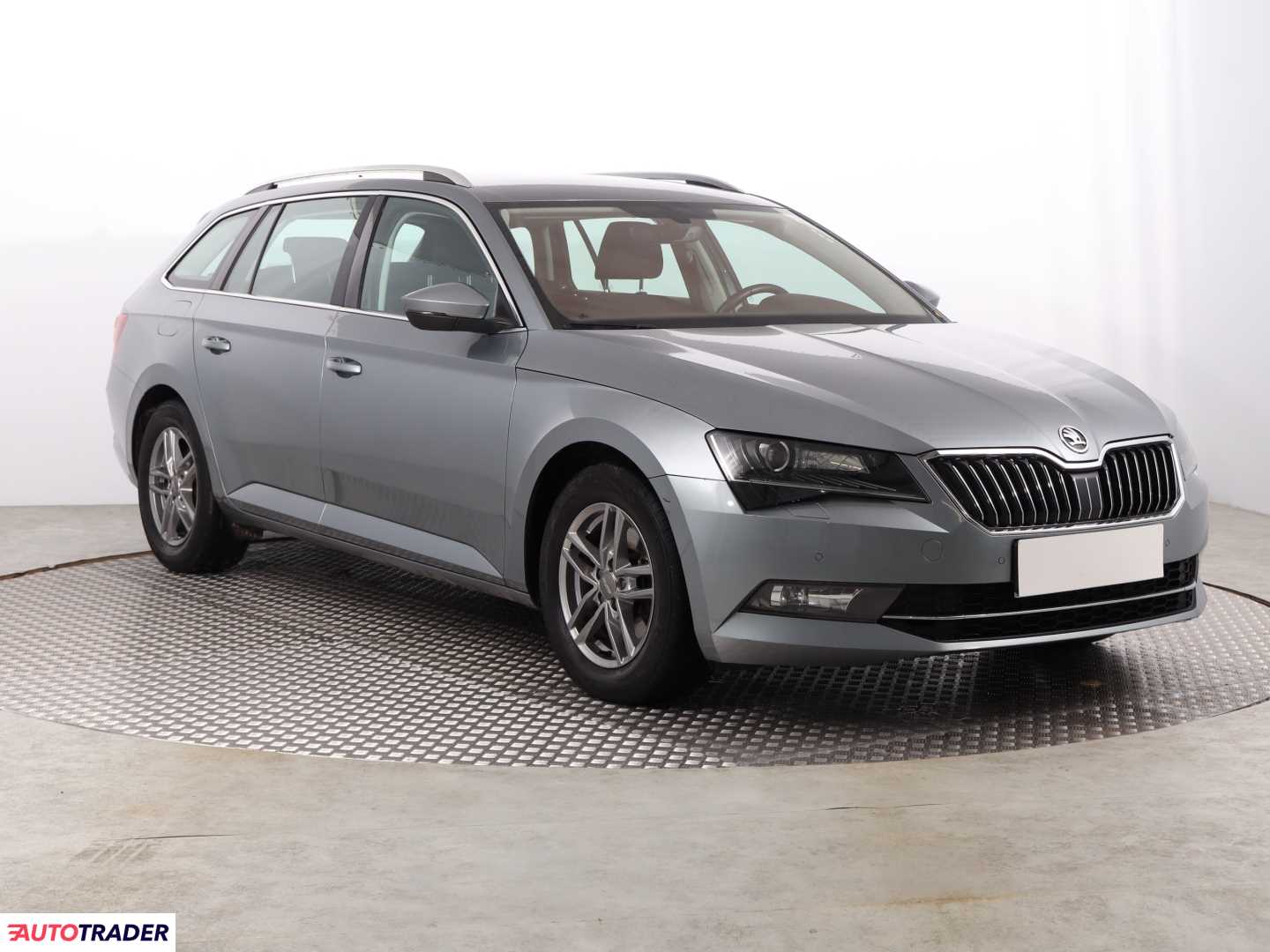 Skoda Superb 2.0 147 KM 2018r. (Piaseczno)