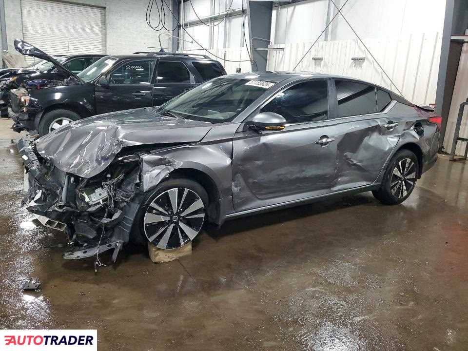 Nissan Altima 2021 2