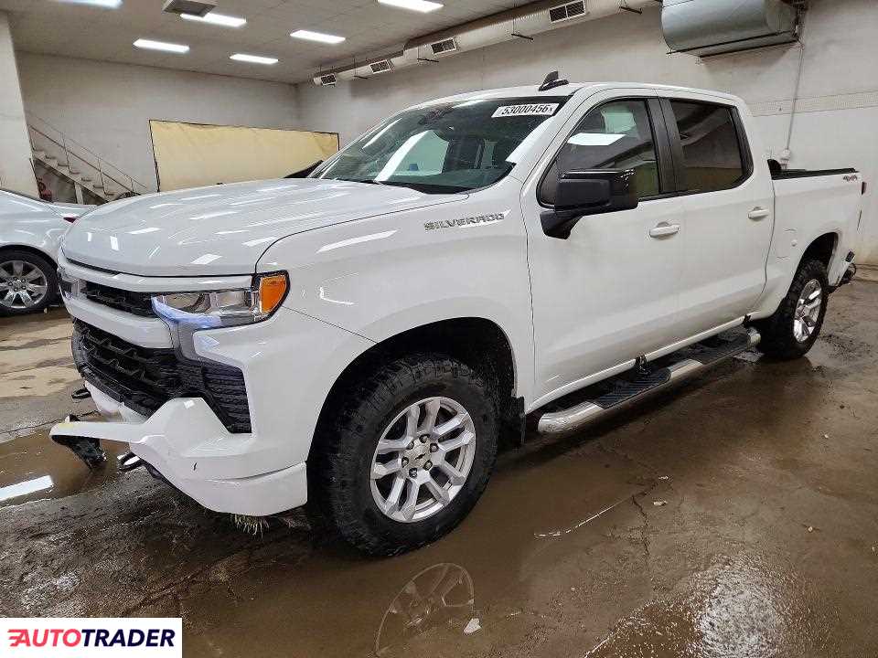 Chevrolet Silverado 2023 5