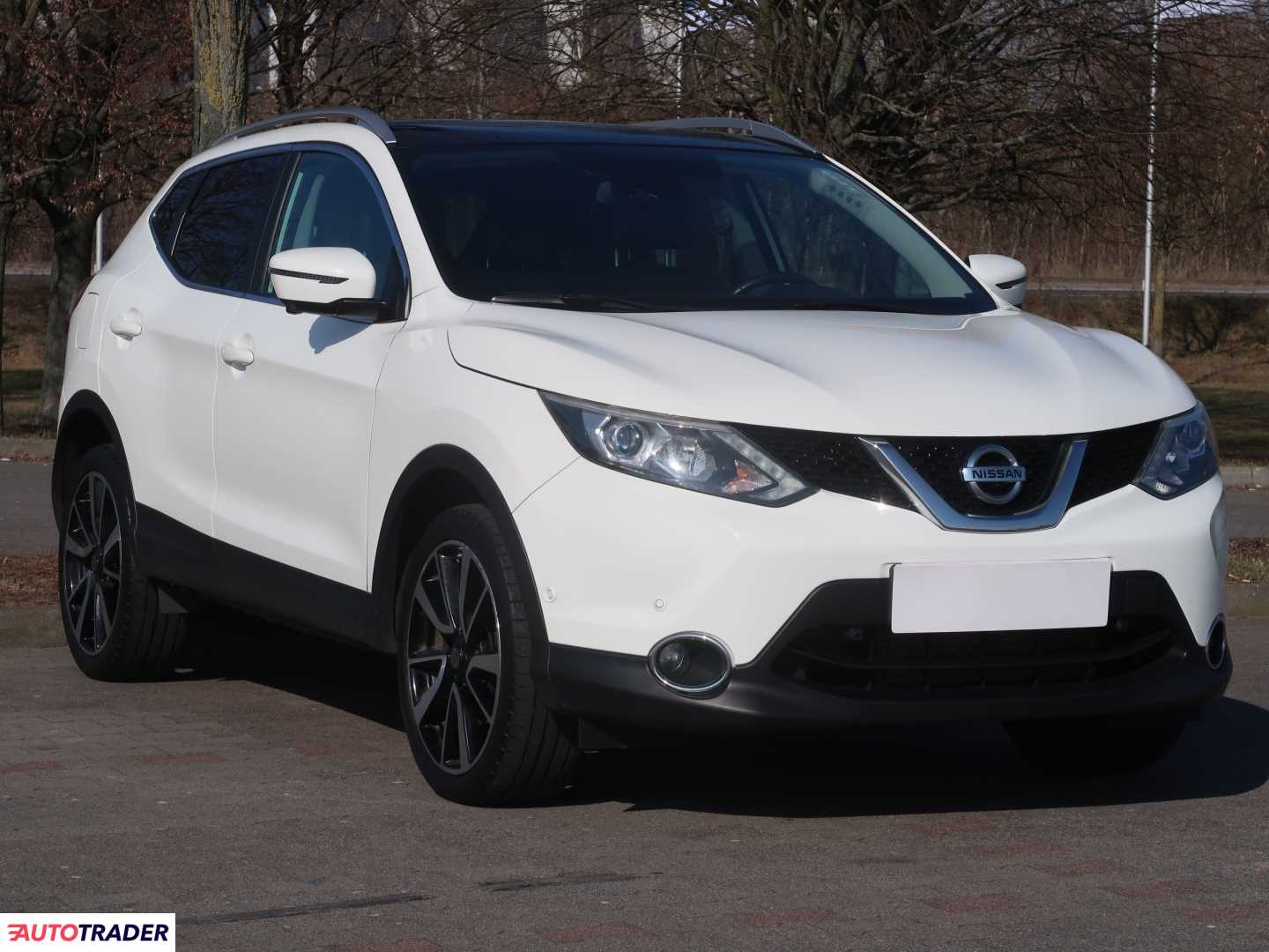 Nissan Qashqai 1.2 113 KM 2016r. (Piaseczno)