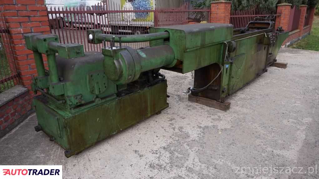 Przeciągarka hydrauliczna  7B520 1900r.