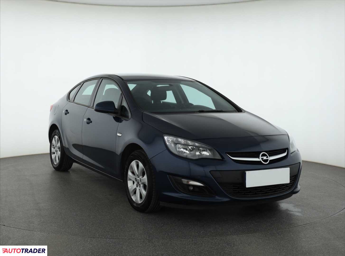 Opel Astra 2015 1.6 113 KM