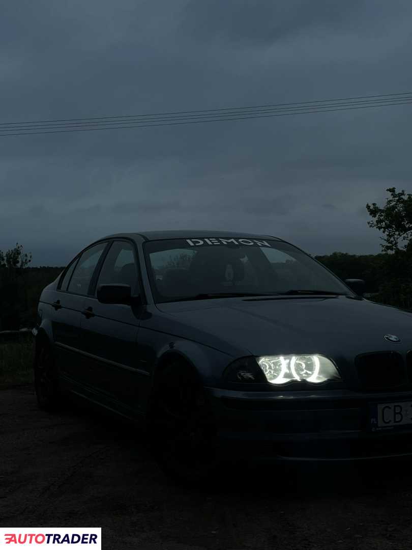 BMW 318 1998 1.9 118 KM