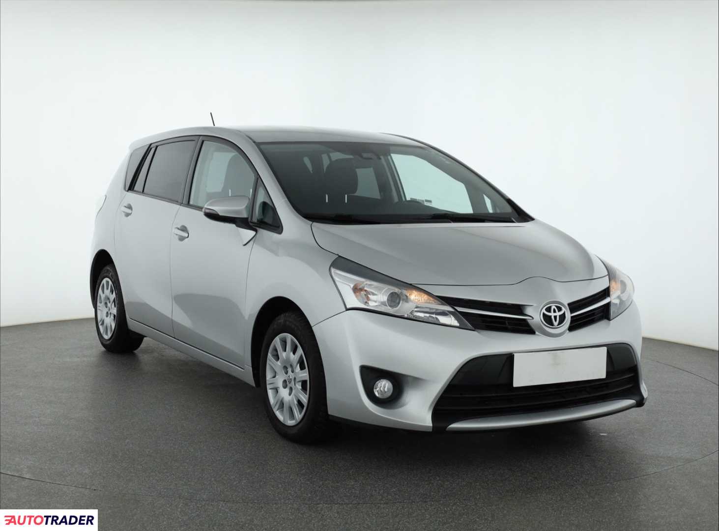 Toyota Verso 1.6 109 KM 2016r. (Piaseczno)