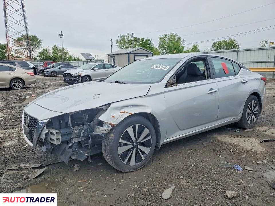Nissan Altima 2021 2