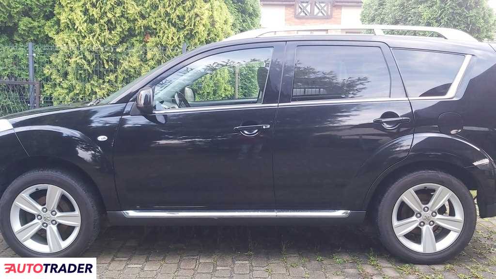 Peugeot 4007 2008 2.2 160 KM