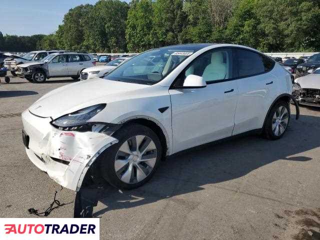 Tesla Model Y 2020 Tesla Model Y 2020