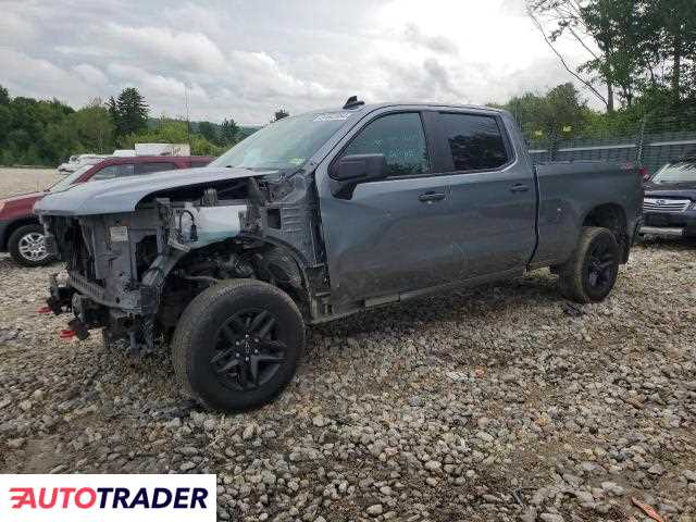 Chevrolet Silverado 2019 4