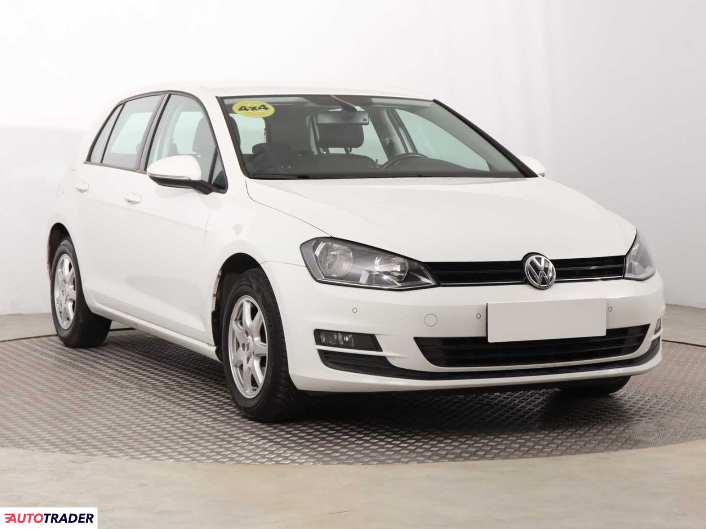 Volkswagen Golf 2015 1.6 108 KM