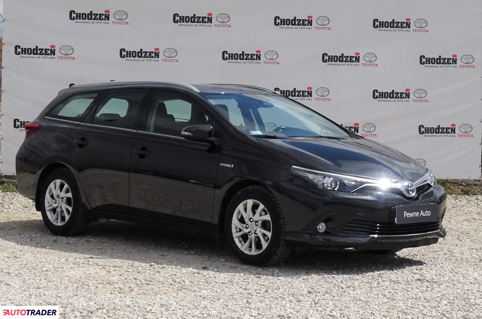 Toyota Auris 2017 1.8 99 KM Toyota Auris 2017 1.8 99 KM
