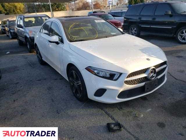 Mercedes 220 2019 2 Mercedes 220 2019 2