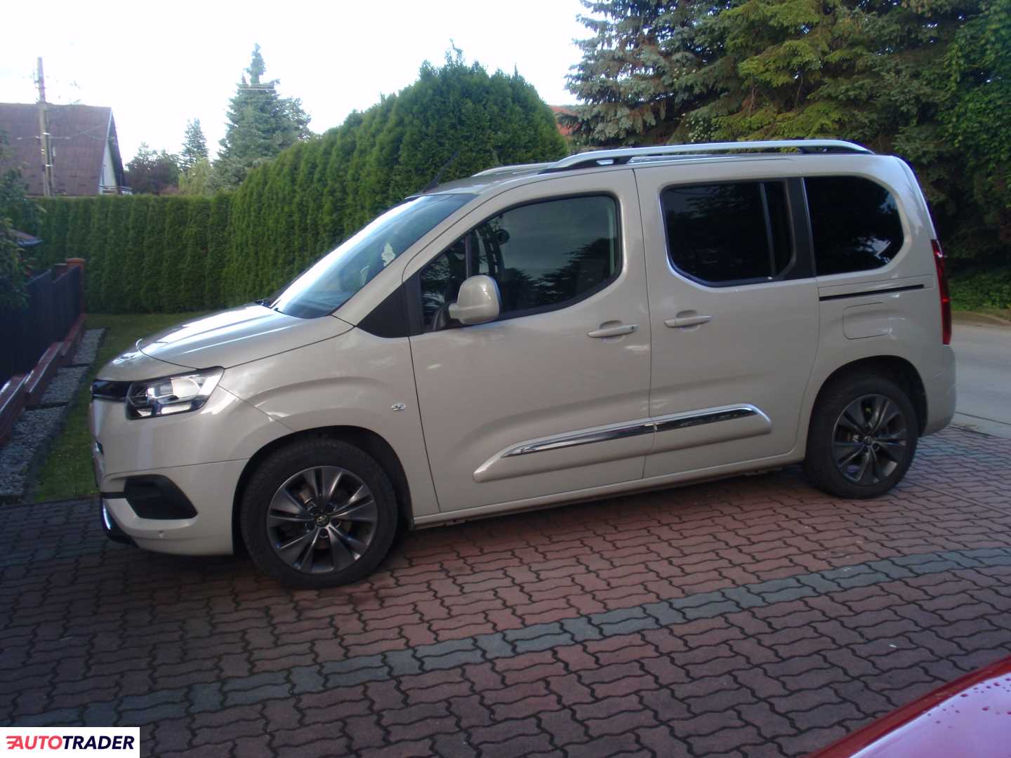 Toyota Pozostałe 2020 1.2 110 KM