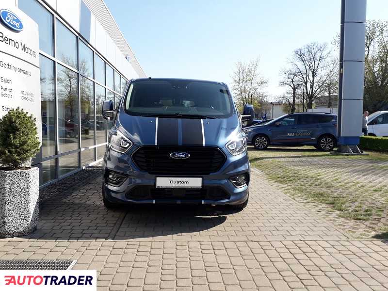 Ford Tourneo Custom 2019 2 170 KM Ford Tourneo Custom 2019 2 170 KM