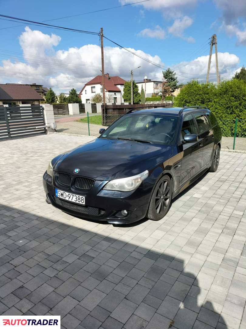 BMW 523 2005 2.5 177 KM