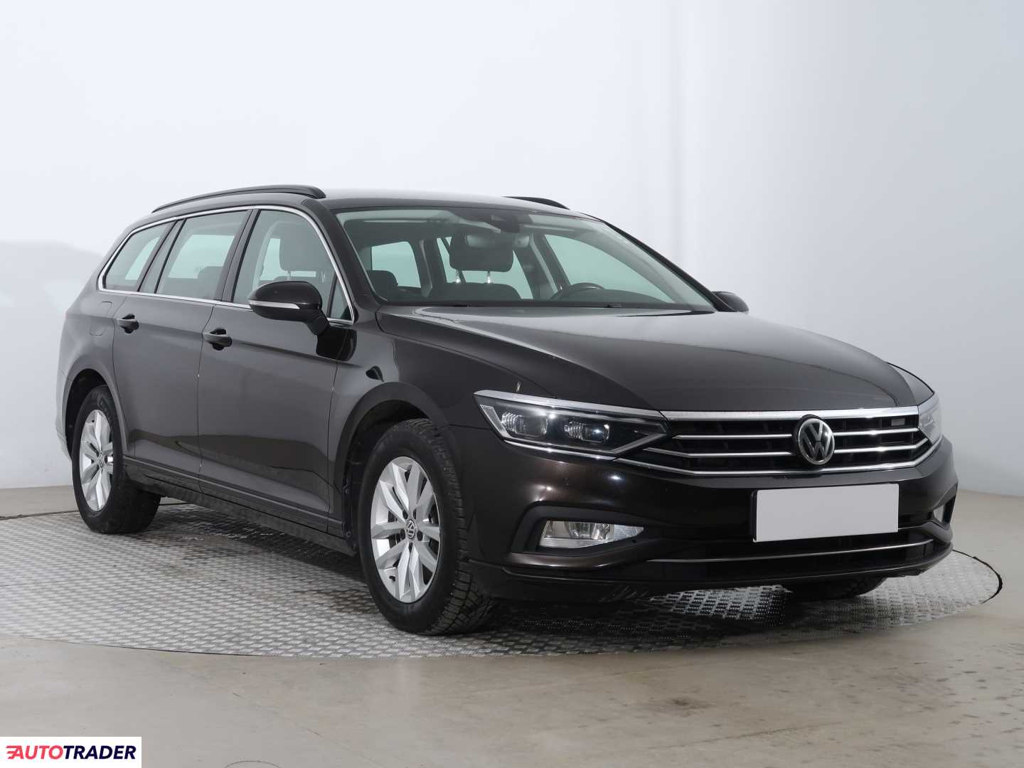 Volkswagen Passat 2.0 147 KM 2019r. (Piaseczno)