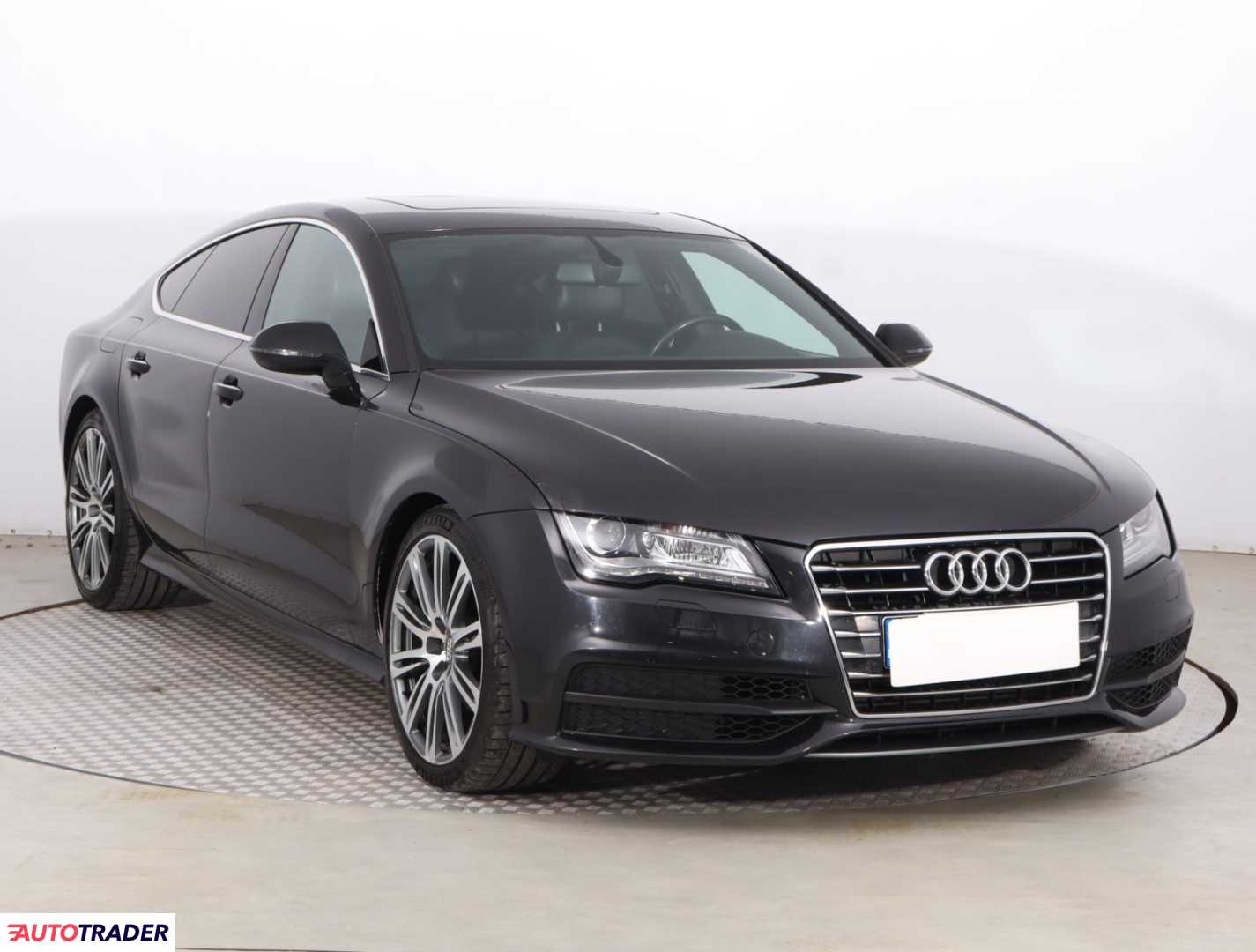 Audi A7 2013 3.0 201 KM
