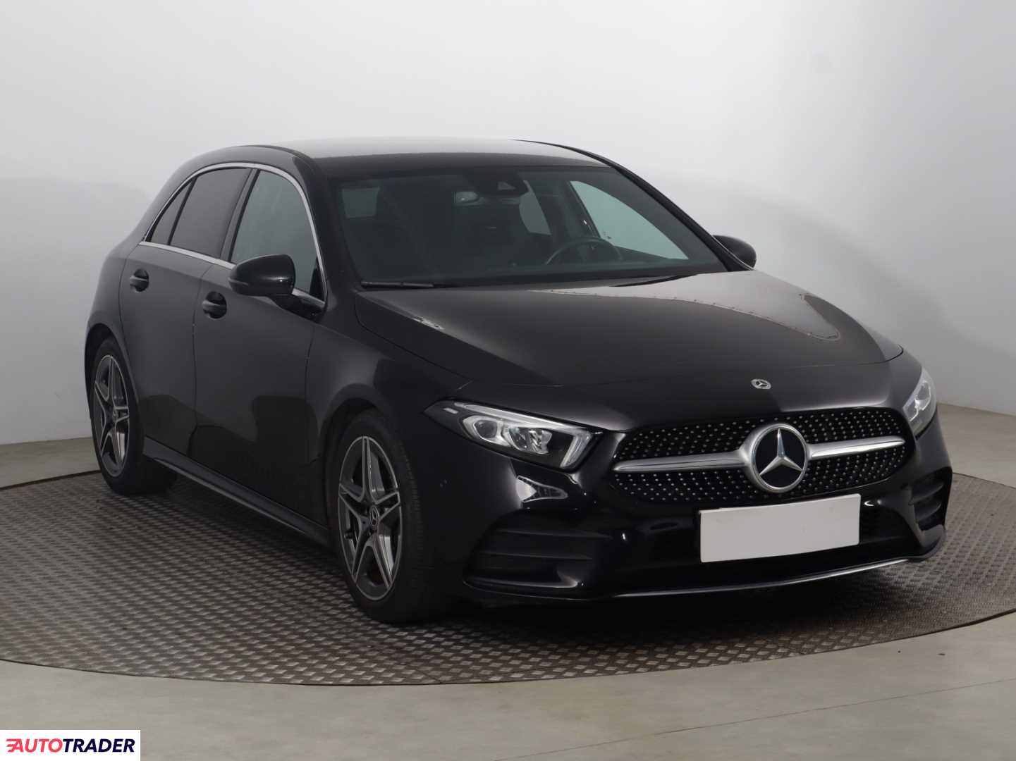 Mercedes A-klasa 2022 1.3 134 KM