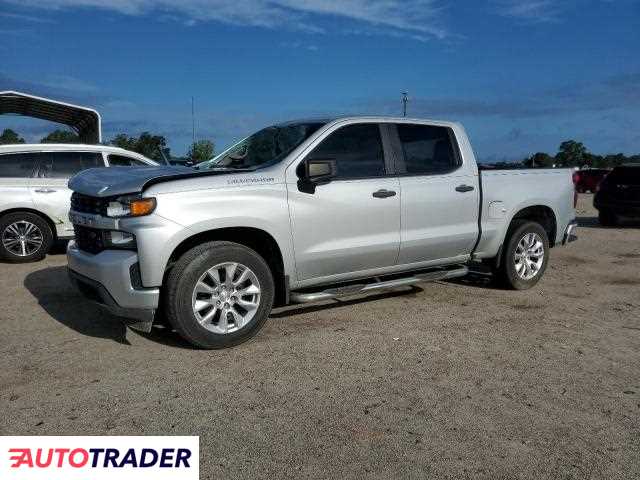 Chevrolet Silverado 2019 4