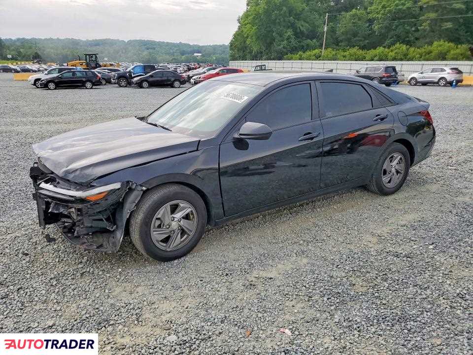 Hyundai Elantra 2024 2