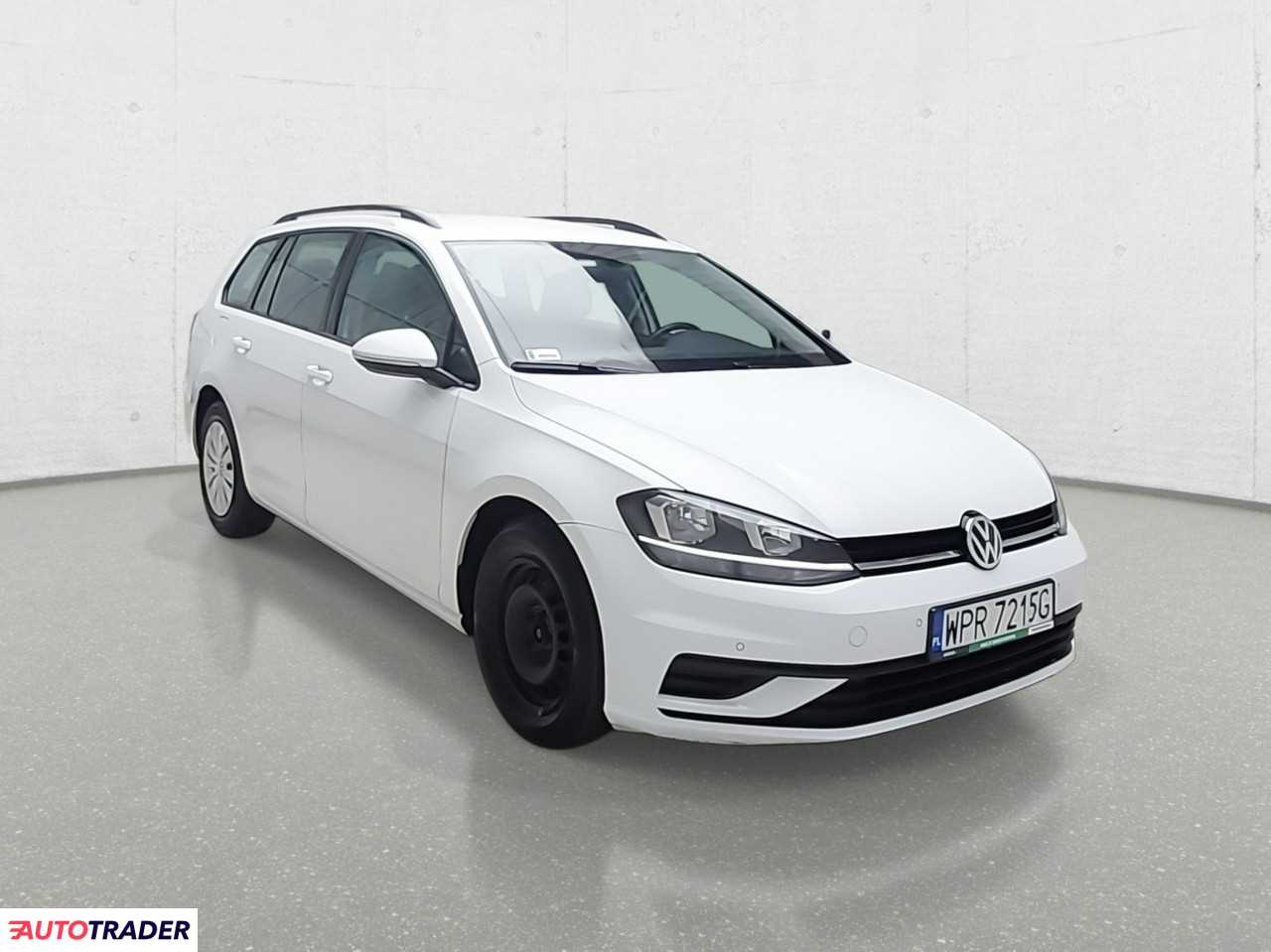 Volkswagen Golf 1.6 diesel 116 KM 2019r. (Komorniki)