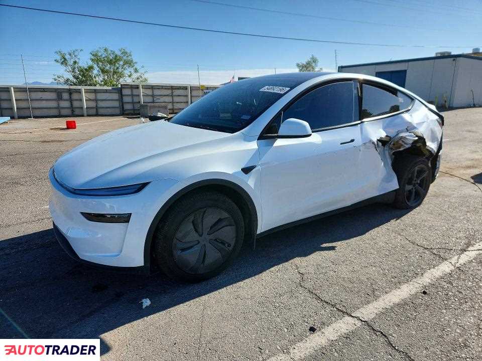 Tesla Model Y 2026
